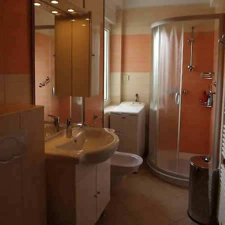 Nora Apartament *